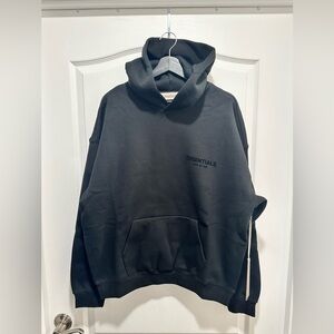Men’s Essentials “Fear of God” Black on Black Hoodie Top Size Medium